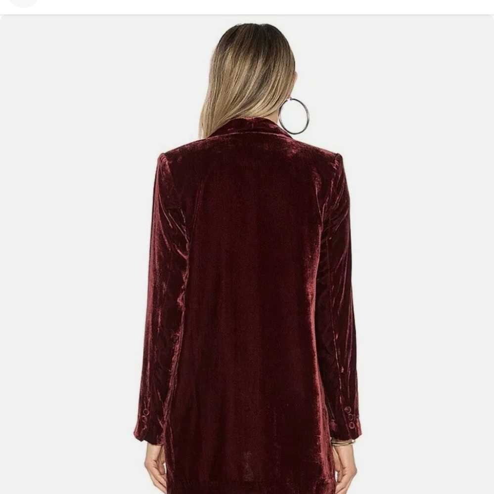 Revolve House of Harlow 1960 Chloe Boyfriend Burgundy Velvet Blazer Jacket - Picture 2 of 15